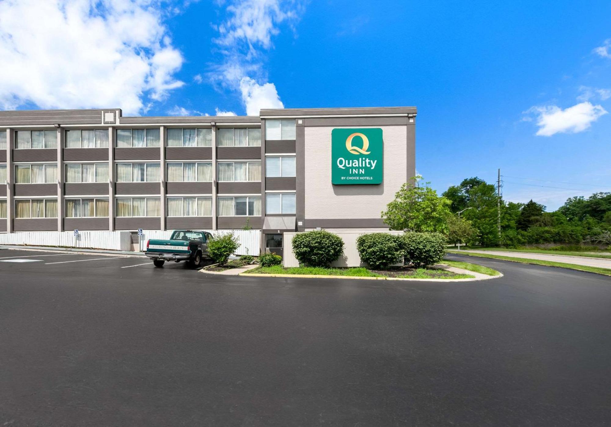 Quality Inn Dayton Airport Englewood Exterior photo